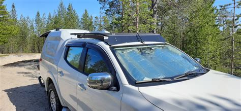 Фейринг, щетки стеклоочистителя и мелочи по салону — Mitsubishi L200 ...