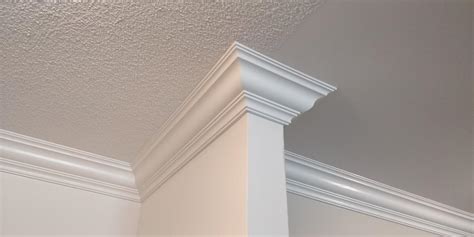 crown moulding installation expert crown moulding