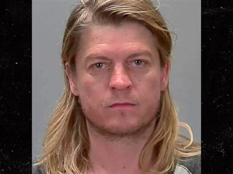 Puddle of Mudds Wes Scantlin Arrested For Alleged Domestic Violence, Drugs