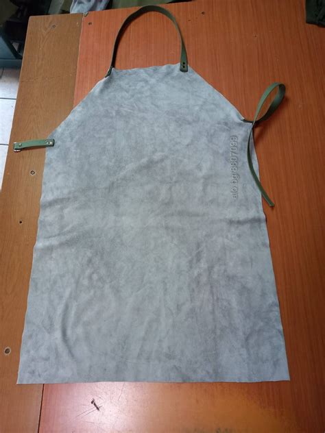 Работна кожена престилка | Шивашки услуги | Карлово Изработвам, кожени ...