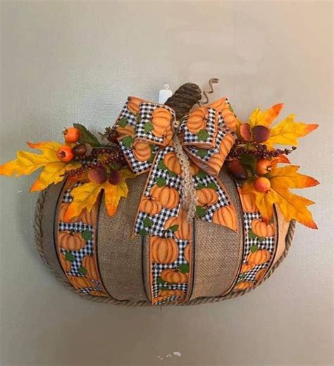 60 DIY Dollar Store Wreath Crafts That Are So Creative Fall Pumpkin