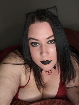 Gothic Chick Big Tits And Ass Pics Xhamster
