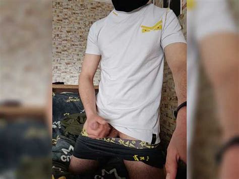 Cam Model Super Cock Brown Eyes Medium Height Stripping Jerking Medium Penis Complete Porn