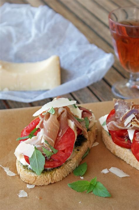 Afternoon Tea Bruschetta au jambon cru et parmesan à la plancha