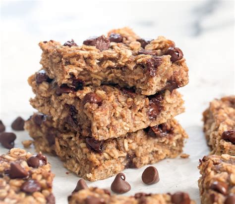 4 Ingredient Healthy Oatmeal Breakfast Bars (Flourless, Eggless
