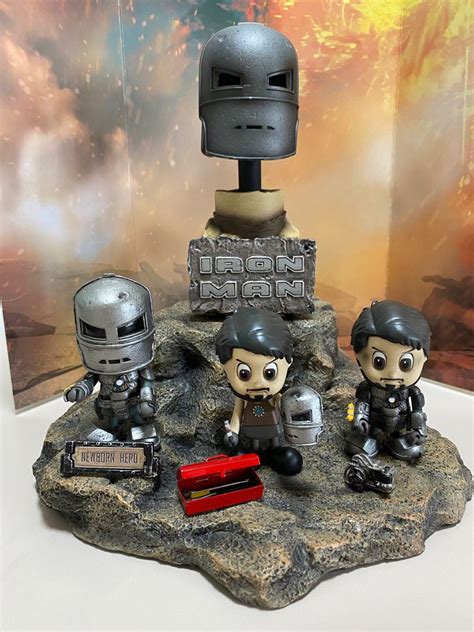 超罕自制組合 Hot toys Cosbaby Ironman Mark 1 MK1 鋼鐵俠 Tony Stark 鐵甲奇俠 打鐵 Diecast Marvel Avengers 興趣及遊戲