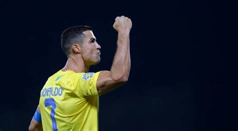 Cristiano Ronaldo Offre La Coupe Arabe Des Clubs Champions à Al Nassr Kribios Universal