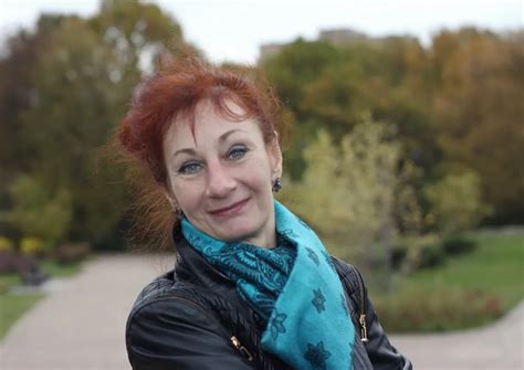 On Falling Leaves Nude Pics Xhamster