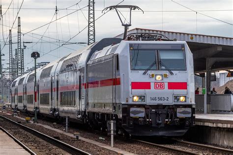 Bild zu: Probleme beim IC 2: Seekrank im Obergeschoss - Bild 1 von 1 - FAZ