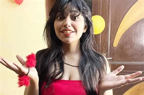 Riya Rajput S Viral Video Takes Social Media By Storm Thaiger World