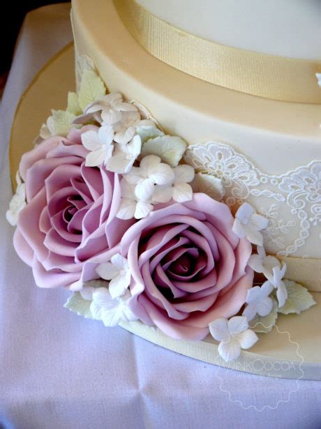 Hydrangeas Roses Wedding Cake Pink Cocoa