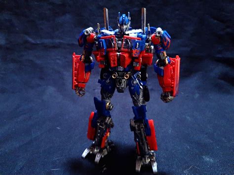 Minor Repaint Accurate Ish SS32 Optimus Prime TFW2005 The 2005