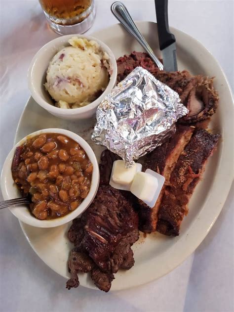 Texas Tonys Rib And Brewhouse Restaurant 738 Sw Pine Island Rd Cape