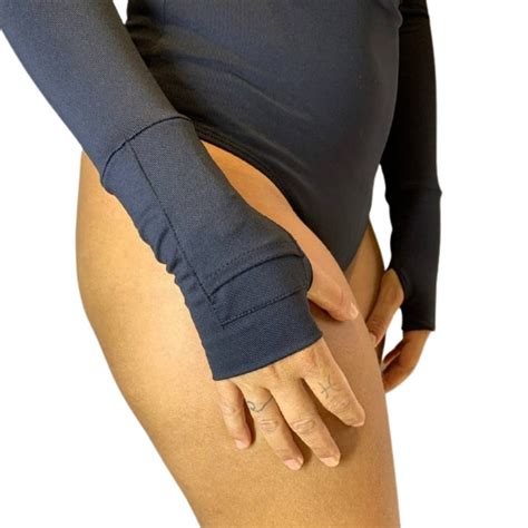 Maiô Surf Manga Longa Joaquina Preto Aina Bikini