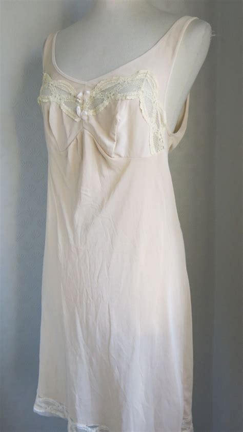 Nude Beige Lace 40s 50s 60s Slip Dress Medium Etsy