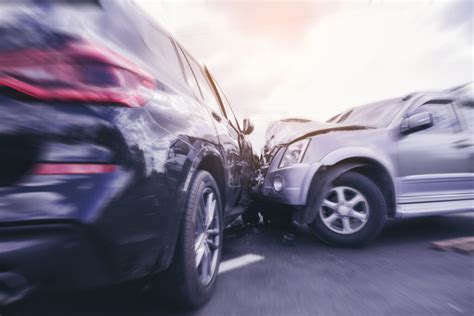 ¿se Puede Responsabilizar A Un Bar De Accidentes Por Conducir Ebrio Candb Law Group Llp