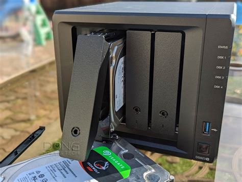 synology ds review   nas speeds  date dong  tech