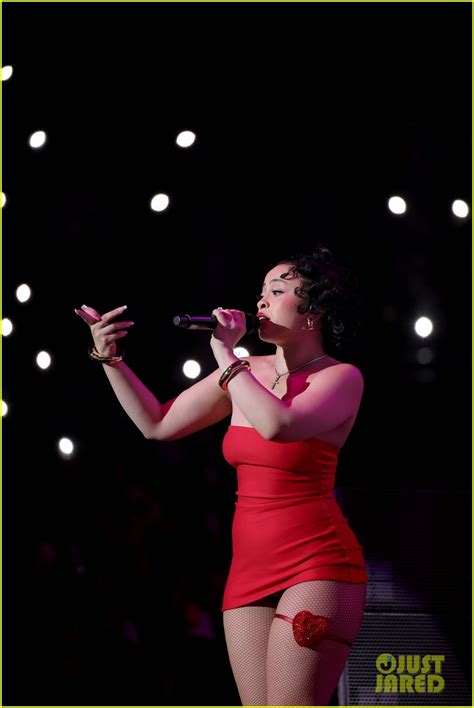 Ice Spice Dresses As Betty Boop For Iheart Powerhouse Performance