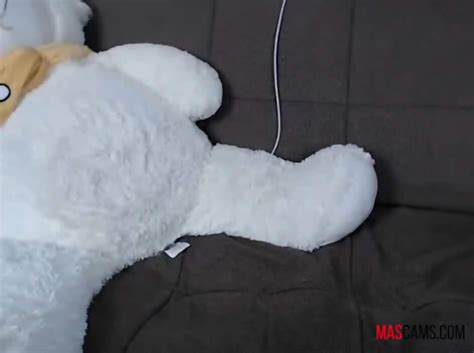 Blackhair Sexy Teen With Wet Pussy Fingering On Webcam