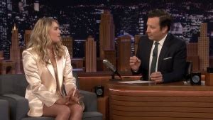 Fj K S Kate Upton Rear Naked Choke On Jimmy Fallon Cleavage Leggy P Phun