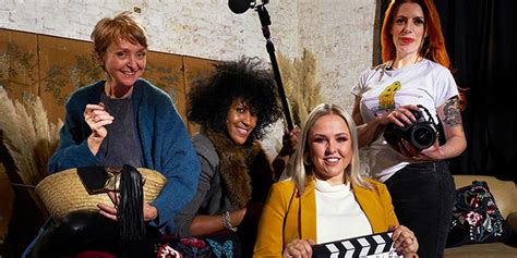 Mums Make Porn Le Mamme Educano I Figli Al Porno Roba Da Donne