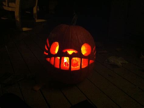 TOTORO PUMPKIN | Pumpkin carving, Carving, Pumpkin