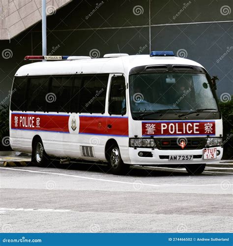Transit Guide to Wood Green Police Station via Bus and Tube 16