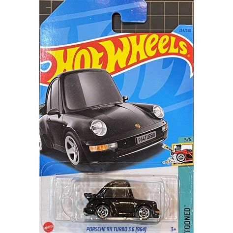 Hot Wheels Q Porsche Turbo