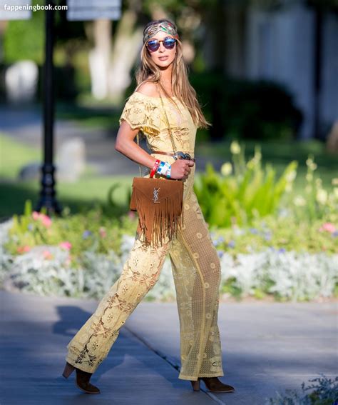 Courtney Sixx Nude OnlyFans Leaks Fappening FappeningBook