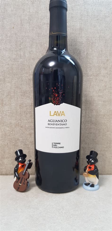 Вино красное полусухое Farnese Terre del Vulcano, "Lava" Aglianico ...