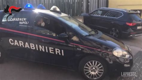 Usura Ed Estorsione Arrestate Donne A Portici Nel Napoletano