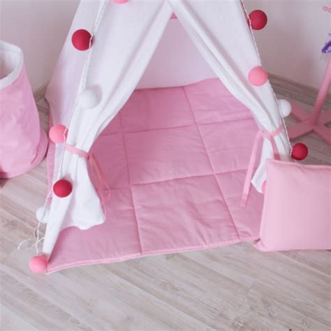 Стеганый игровой коврик Simple Pink. VamVigvam