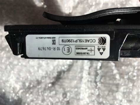 Блок беспроводной зарядки на BMW 6 series (F13), BMW X5 (F15), BMW X3 ...