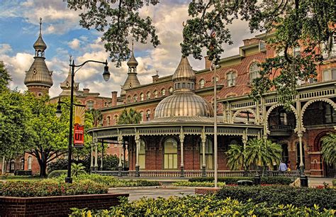 6 Unusual Attractions In Tampa Florida Its Me Bluedreamer
