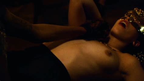 Naked Laura Mennell 70 Photos Sex Pics