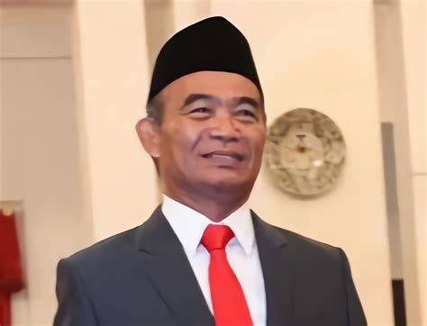 Menag Ad Interim Muhadjir Effendy Batalkan Pencabutan Izin Pesantren