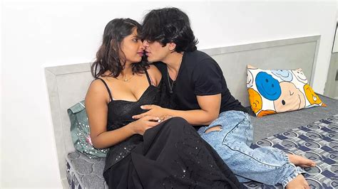 Sch Ne Ehefrau War W Tend Auf Ihren Ehemann Ehemann Berredete Sie Und Hatte Sex Mit Ihm Mit