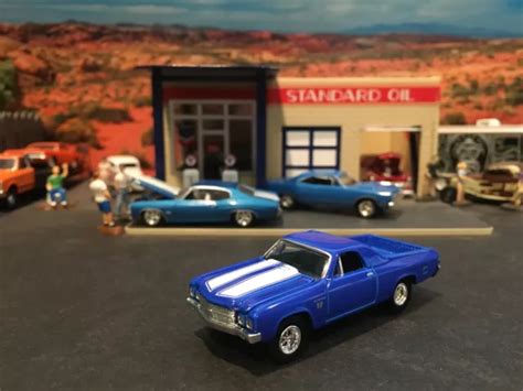 HOT WHEELS LE Chevy SS El Camino Bleu Avec Rayures
