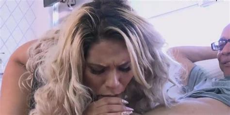 Sexy Round Latina Avril Santana Humps And Grinds Two Dudes An Anal Threesome Ramonmonstercock