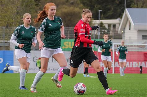 V Kingur Og Fylkir Skoru U Sex Fyrsti Sigur Hk