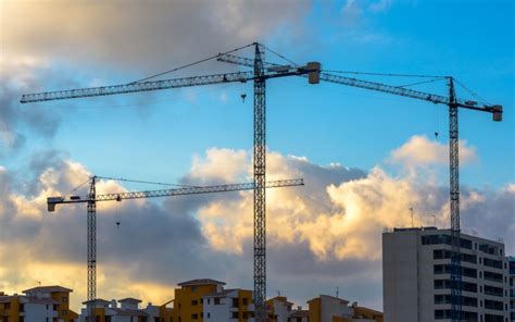 Types Of Cranes Used In Construction Elebia Blog Elebia