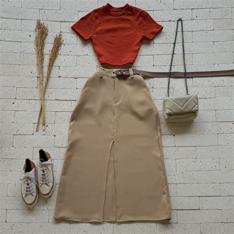 Saia Midi Alfaiataria Cinto E Fenda Nude Dondoca Moda Feminina