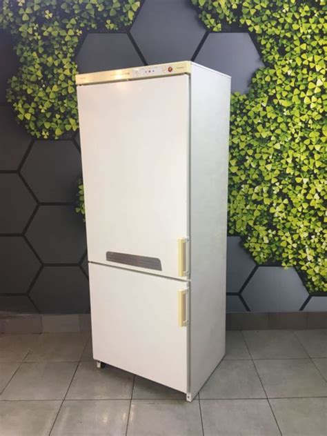 Холодильник б/у SIEMENS