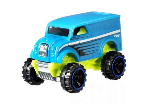 Купити Машинка Хот Вілс Змінює Колір Color Shifters Dairy Delivery Hot Wheels GBF за