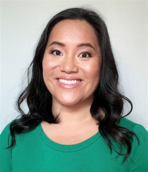 iSchool alumni contribute to digital archives exposing opioid industry