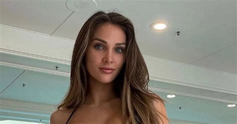 Love Island S Jessie Wynter Shows Off Killer Curves In Teeny Barely There Bikini Daily Star