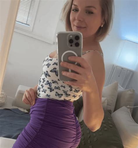 Top 11 Milf OnlyFans Models In 2025 Hottest Creators