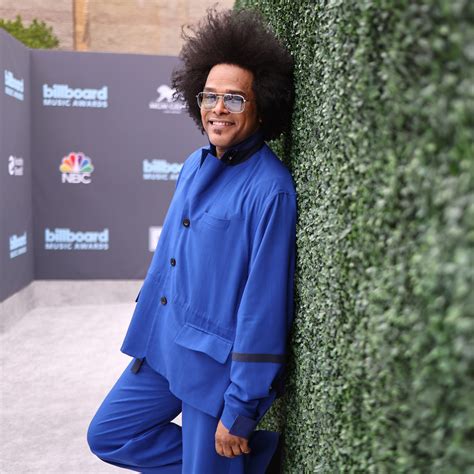 Maxwell Net Worth - Wiki, Age, Weight and Height, Relationships, Family