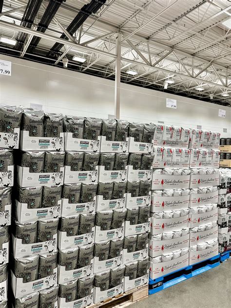 Anchorage Celebrates The Opening Of Alaskas First Costco Business
