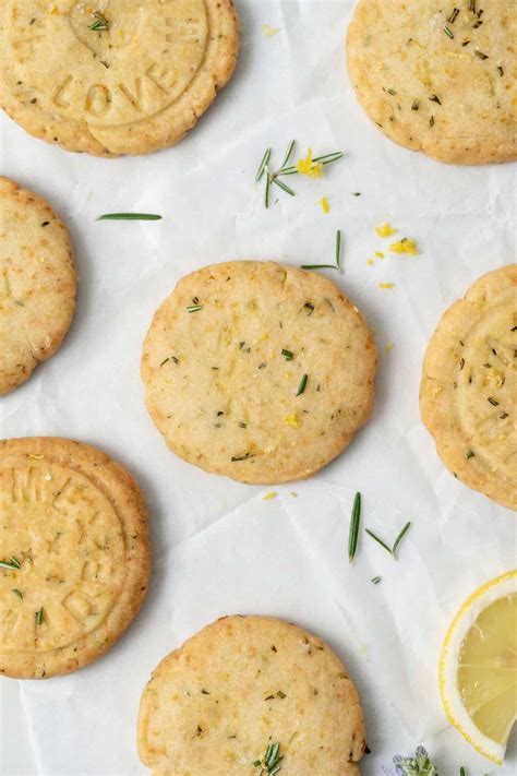 Rosemary Shortbread Cookies Recipe • Ciao Florentina